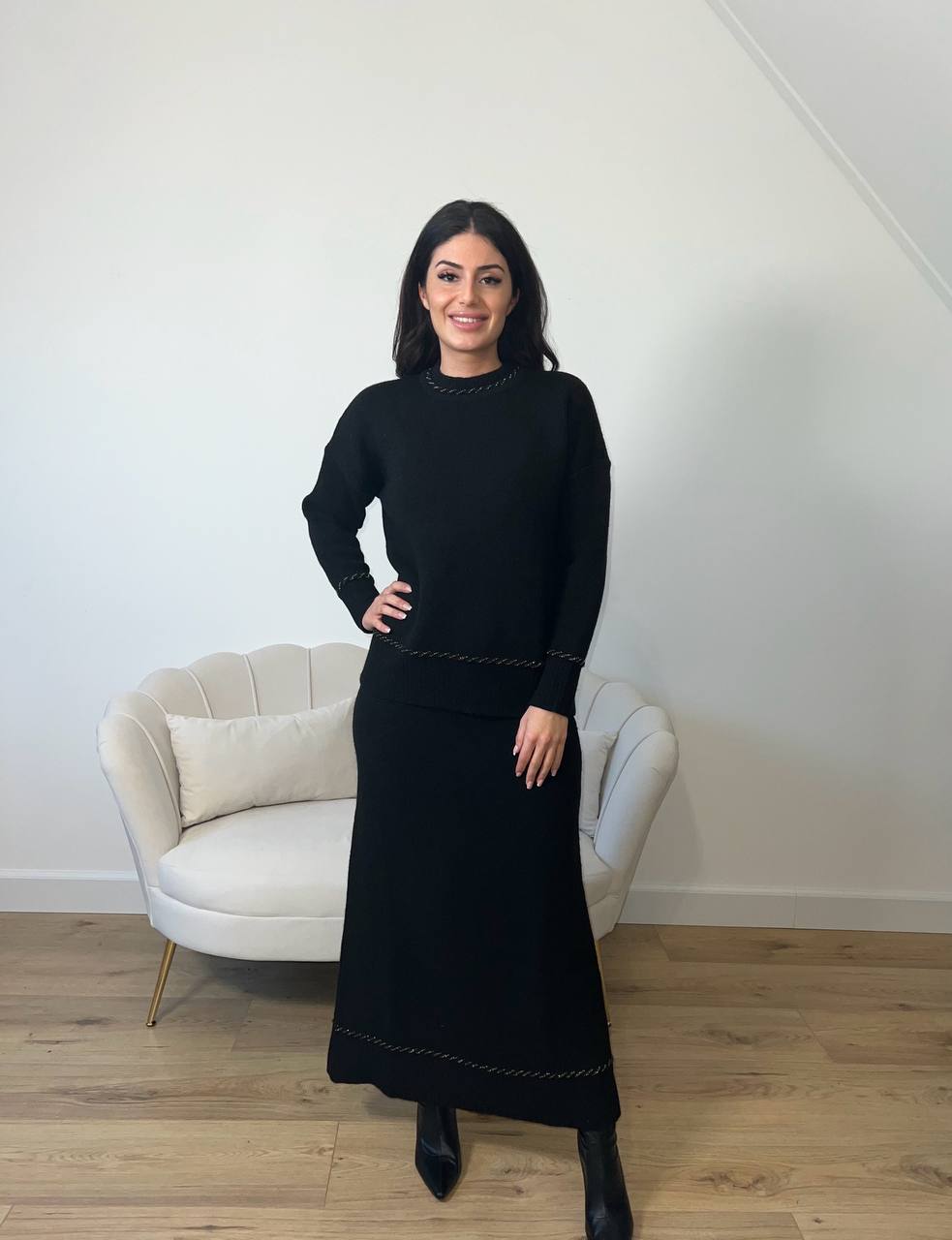 Knitted skirt and sweater set - Black