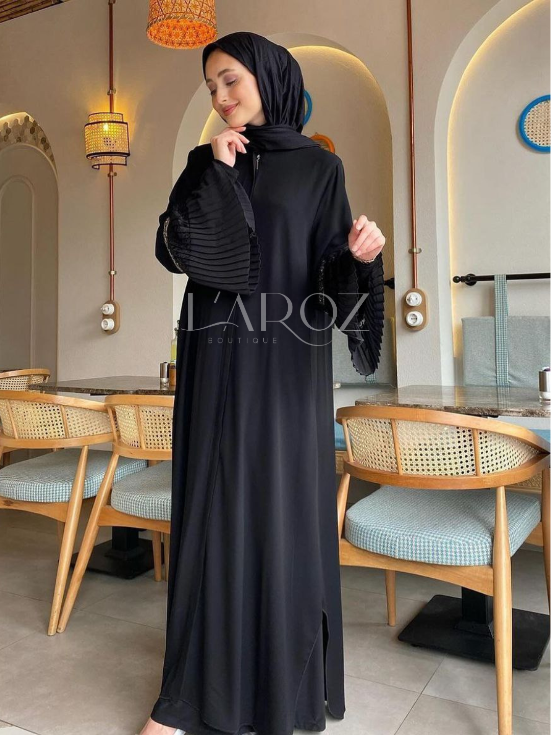 Kolları Piliseli Abaya