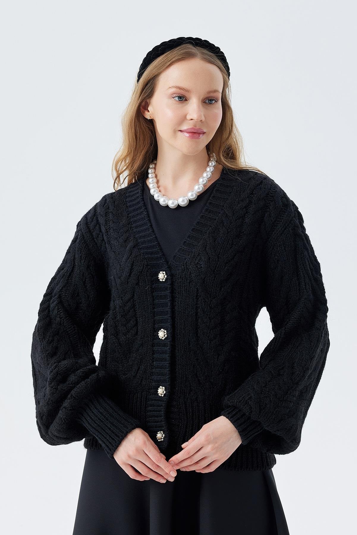 Knitted cardigan black with stones